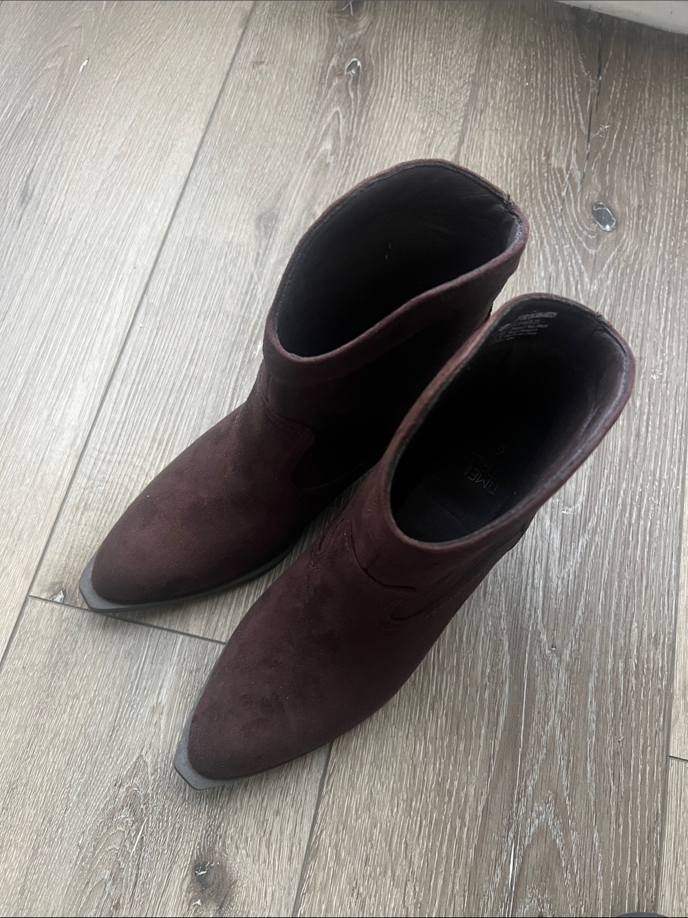 Women's Ankle Boot - Dark Brown Suede